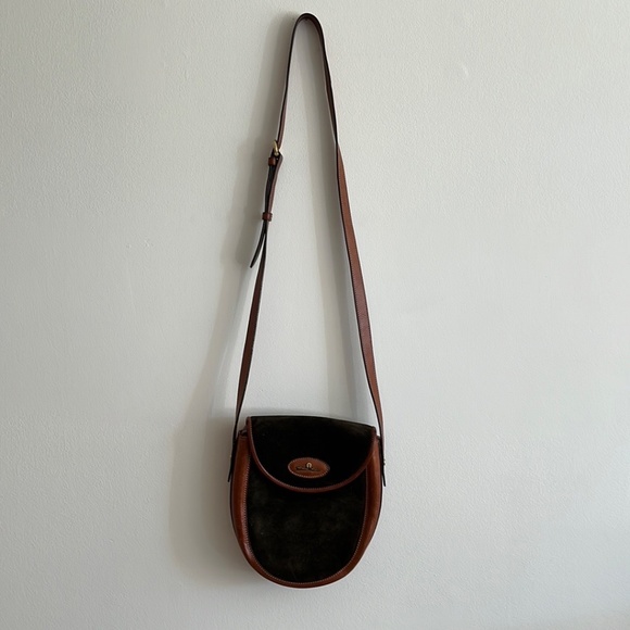 Étienne Aigner crossbody purse - Picture 9 of 9